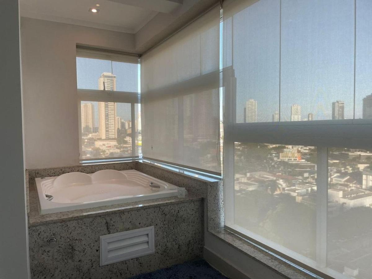 1 Qts.| 2 Hosp. | Jacuzzi Na Varanda | Linda Vista กัวยาเนีย ภายนอก รูปภาพ