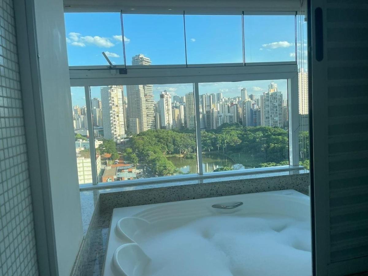 1 Qts.| 2 Hosp. | Jacuzzi Na Varanda | Linda Vista กัวยาเนีย ภายนอก รูปภาพ