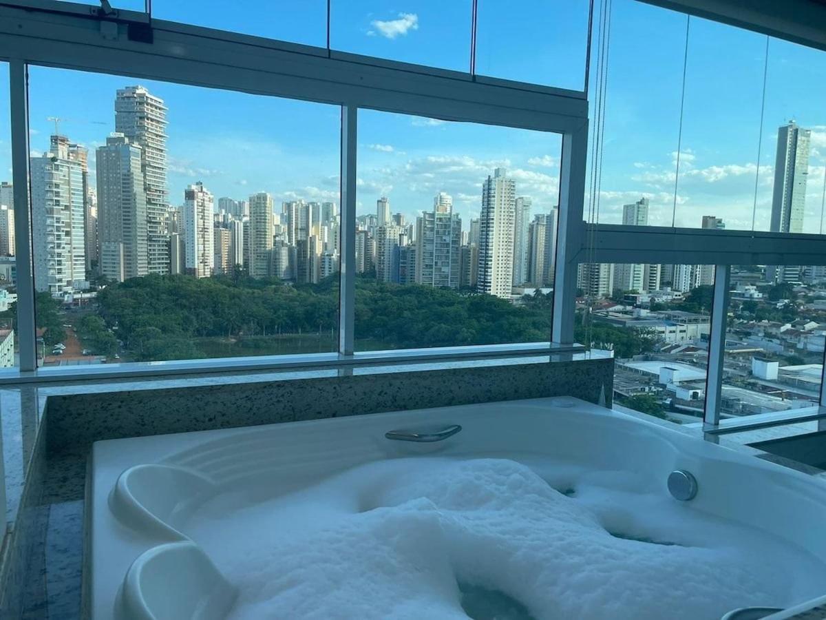 1 Qts.| 2 Hosp. | Jacuzzi Na Varanda | Linda Vista กัวยาเนีย ภายนอก รูปภาพ