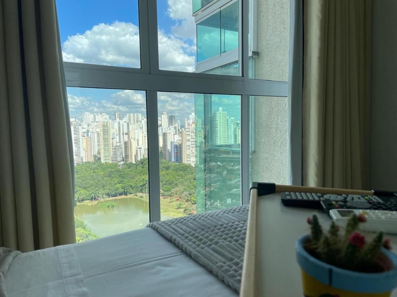 1 Qts.| 2 Hosp. | Jacuzzi Na Varanda | Linda Vista กัวยาเนีย ภายนอก รูปภาพ